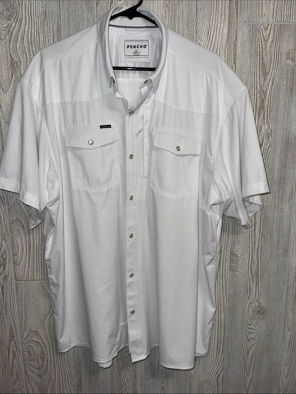PONCHO Men's Short-Sleeve White Button-Down Shirt